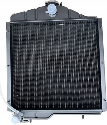 URSUS C360 C4011 C-355 C355 C360 3p C-360 3P VERSTÄRKTER ALUMINIUM-WASSERKÜHLER Kühler URSUS C360 C4011 C-355 C355 C360 3p C-360 3P VERSTÄRKTER ALUMINIUM-WASSERKÜHLER Kühler