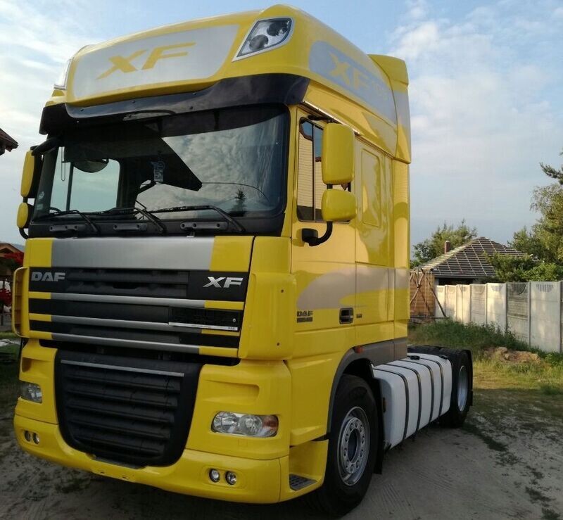 AUFKLEBER Fahrzeugbeschriftung DAF XF 105 95 SUPER SPACECAB und SPACECAB