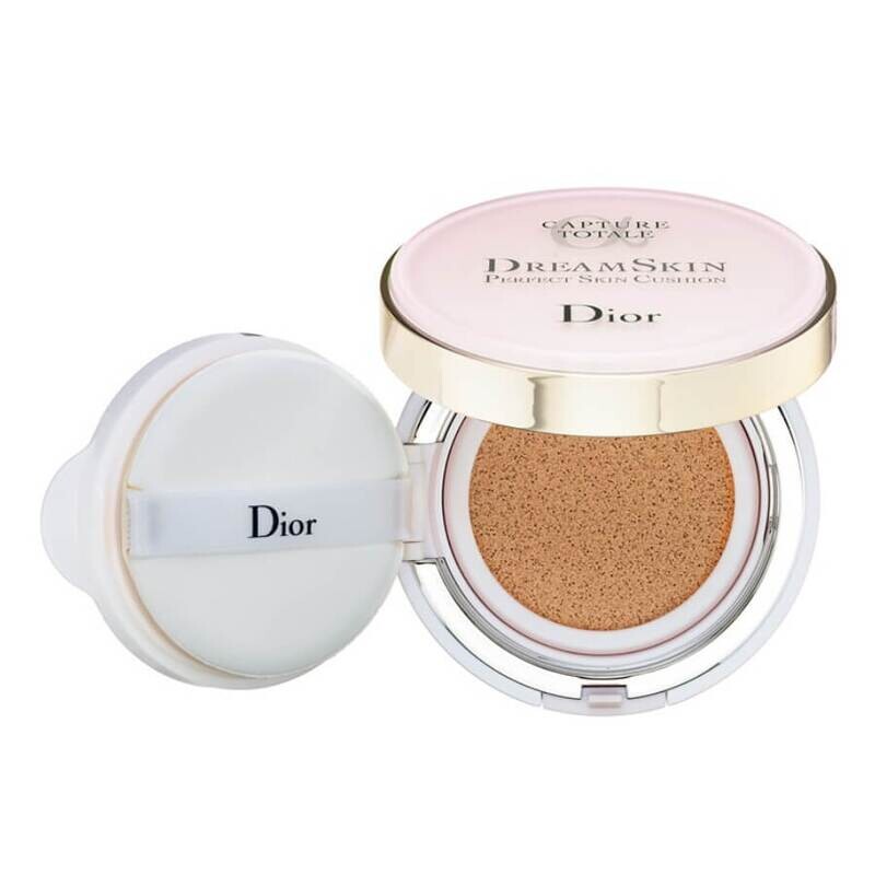 Тональный Кушон Dior с запаской (сменный блок) Dreamskin Moist &amp; perfect cushion с высокой степенью UV защиты SPF 50 PA+++