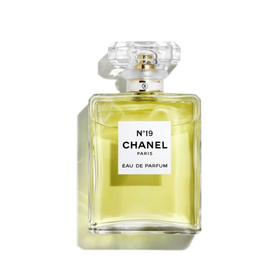 Chanel No19