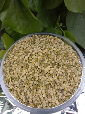 Green gram dal with husk ( ಸಿಪ್ಪೆ ಸಹಿತ ಹೆಸರುಬೇಳೆ)