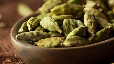 Cardamom (ಏಲಕ್ಕಿ) Cardamom (ಏಲಕ್ಕಿ)