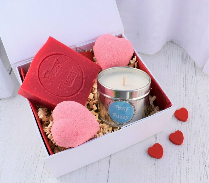 Love Heart, Very Berry  Pampering Gift Set
