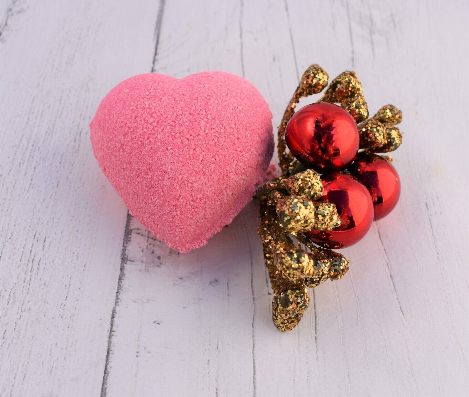 Christmas Cranberry Mini Heart Bath Bomb