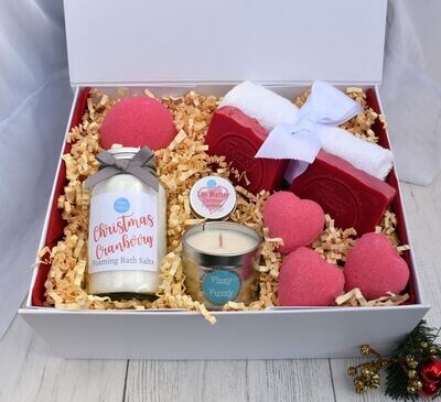 Christmas Cranberry Deluxe Gift Set