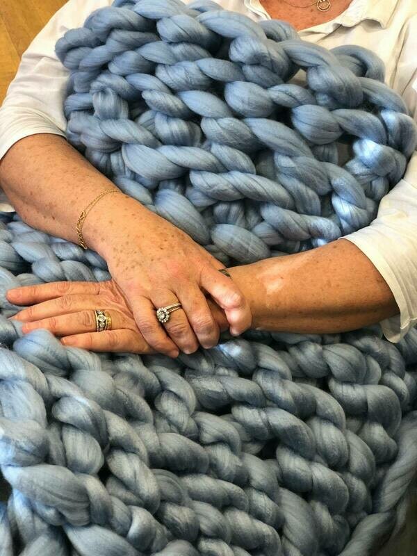Beginners Arm knit a throw workshop at Milton Crathes, Banchory