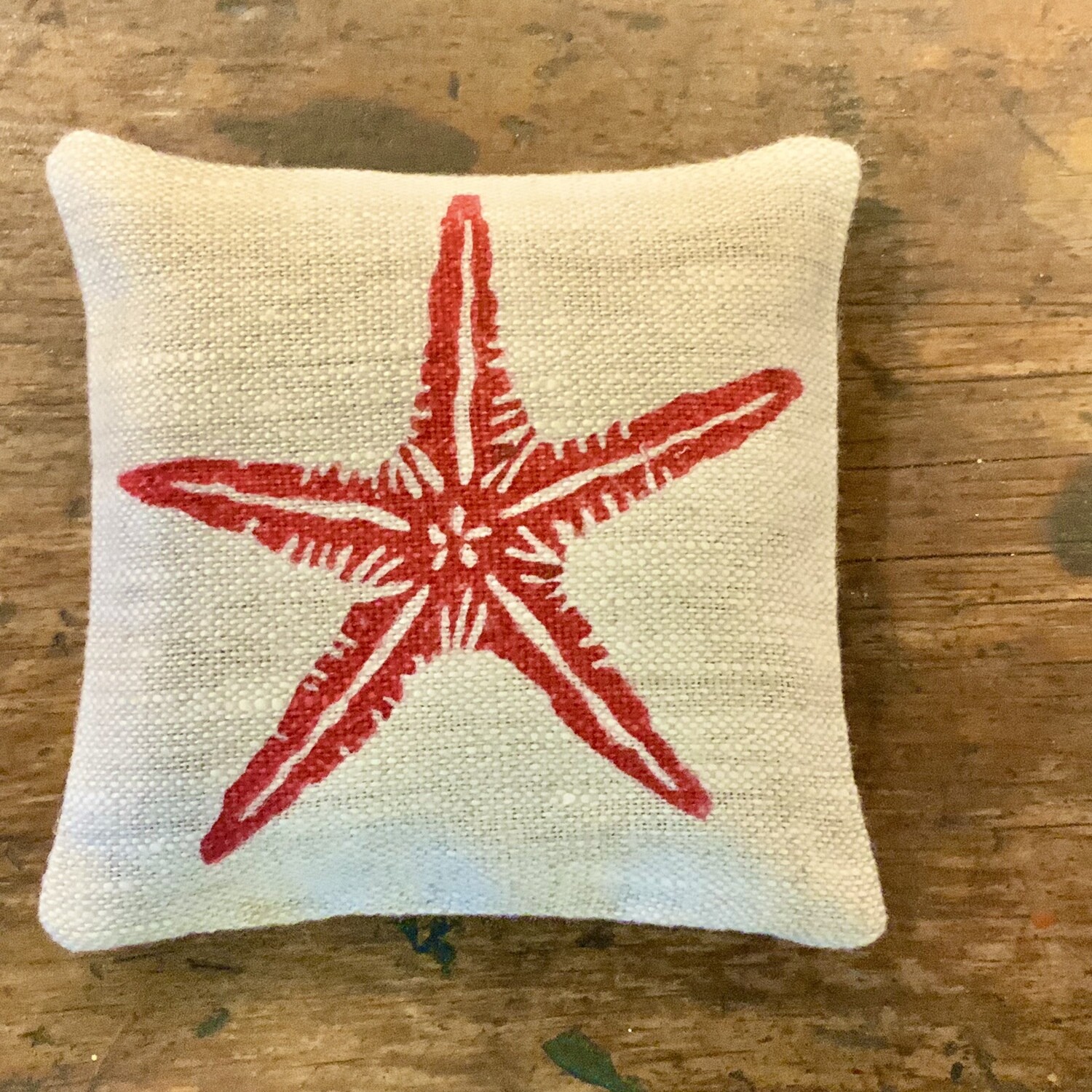 Starfish Lavender Bag - Nordic Red