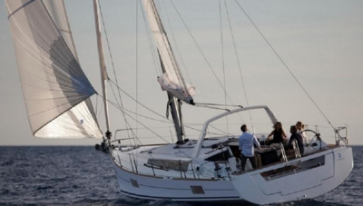 Beneteau Oceanis 48