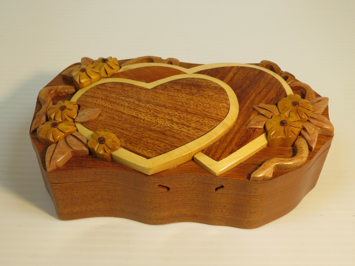 DOUBLE HEART SHAPE WITH FLOWER