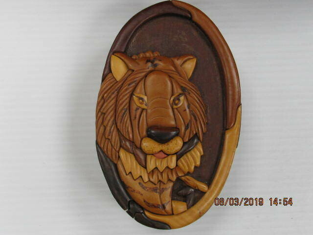 WOODEN INTARSIA PUZZLE TIGER HEAD BOX