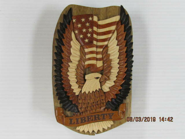 WOODEN  EAGLE LIBERTY INTARSIA PUZZLE BOX