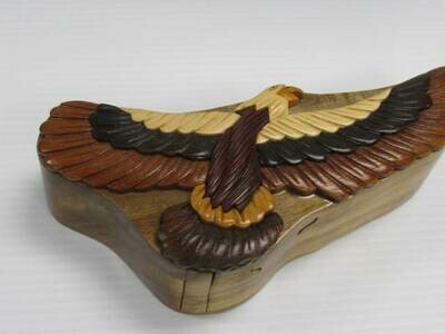 HANDCRAFTED PUZZLE FLYING EAGLE BOX