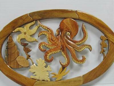 OCTOPUS INTARSIA WALL HANGER