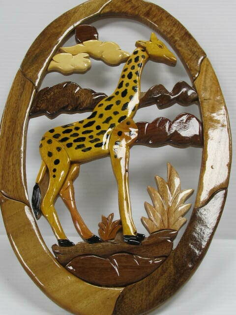 GIRAFFE INTARSIA WALL HANGER