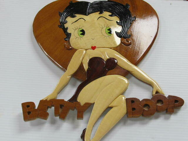 BETTY BOOP ENGRAVE LETTER WALL PLAQUE