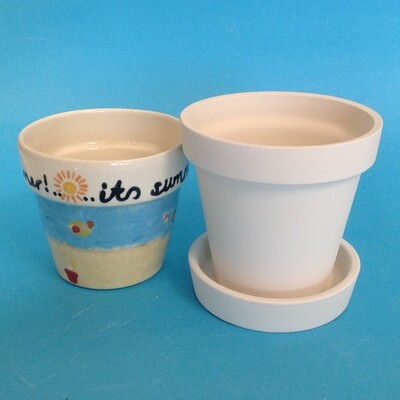 Flower / Plant Pot with saucer - small, 11cm