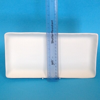 Tray / plate - rectangular, with lip &amp; square corners 27.5x14.5cm