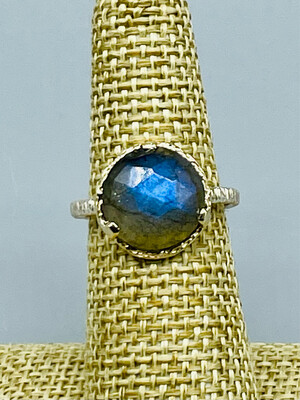 Size 8 Labradorite Ring, 14k Bezel and Sterling Silver Band - by  Danielle Welmond - CA