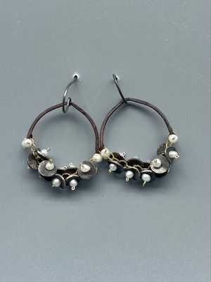 Hammered Arch w/Pear Earrings