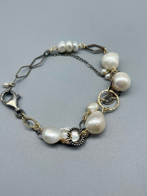 Chunky Pearl Bracelet