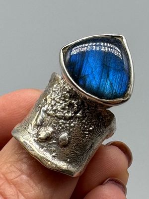 Labradorite Ring