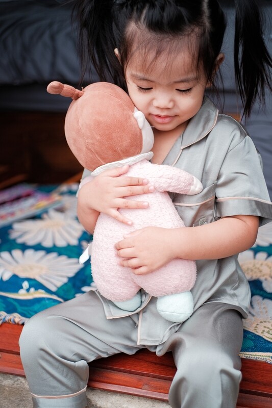 LT05 - KID BEE JAMA ĐÙI THÊU ONG (Set 2 Quần + Áo)