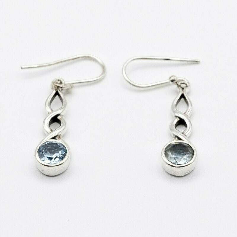 PENDIENTES DHATRI AGUAMARINA