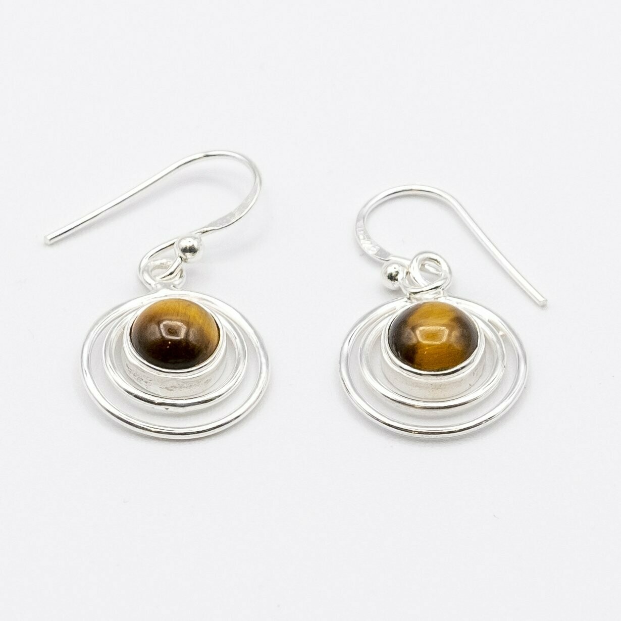 PENDIENTES DEVAKI OJO DE TIGRE