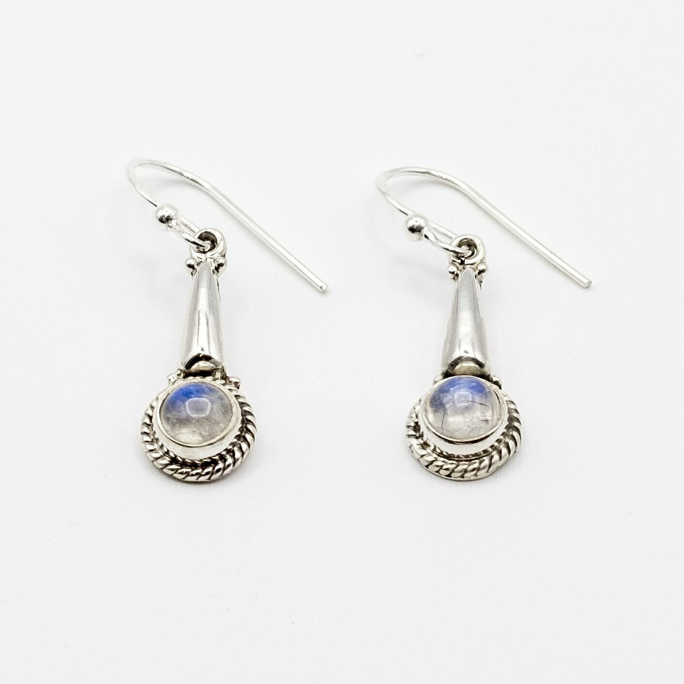 PENDIENTES GAURI PIEDRA LUNA