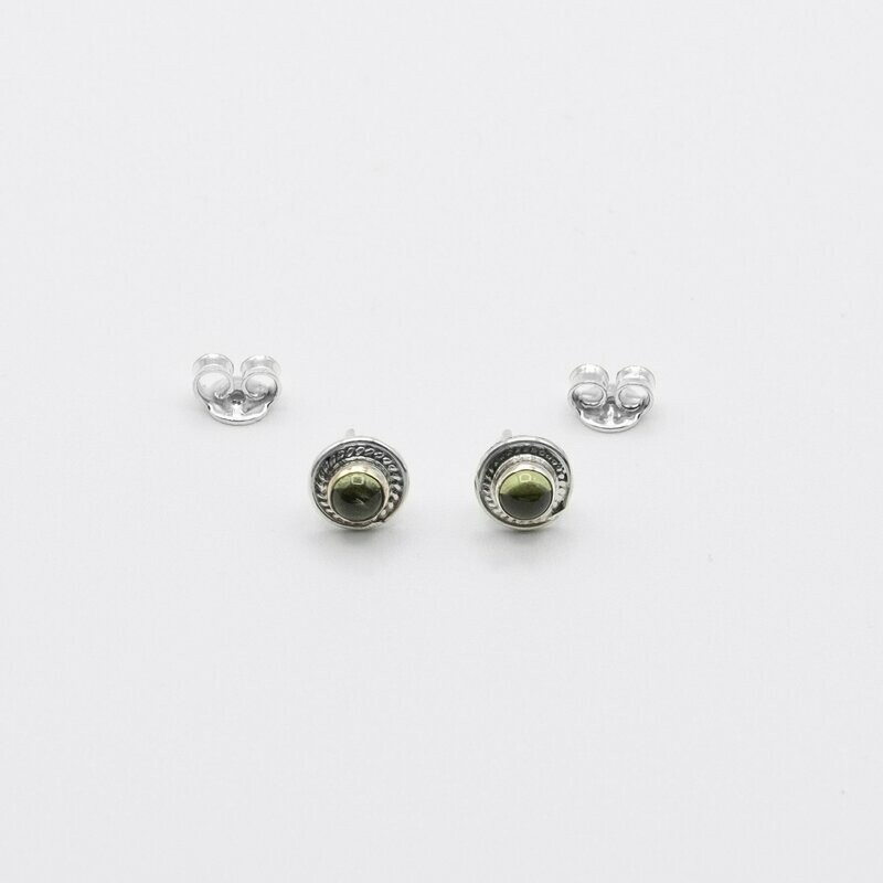 PENDIENTES VAYU PERIDOTO