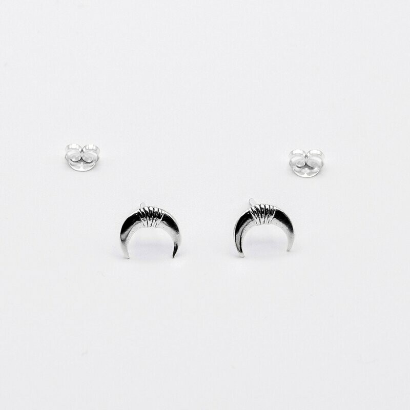 PENDIENTES MEDIA LUNA INVERTIDA