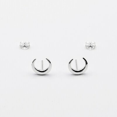 PENDIENTES MEDIA LUNA INVERTIDA