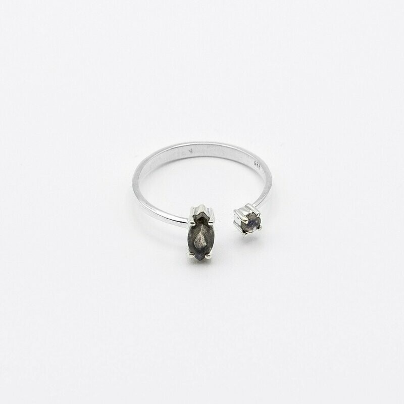 ANILLO VAMANA LABRADORITA