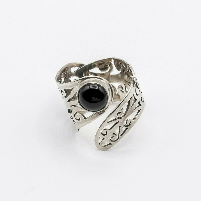 ANILLO SUMITRA ÓNIX NEGRO