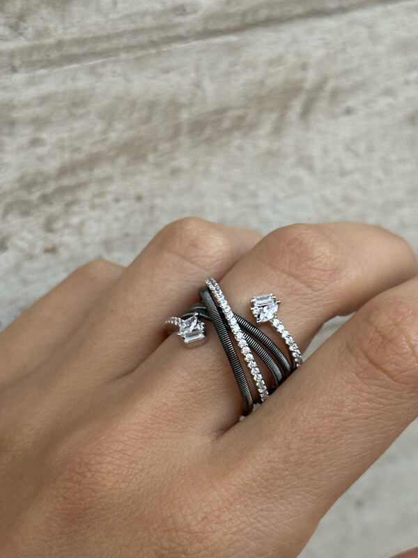 BLACK MOON RING