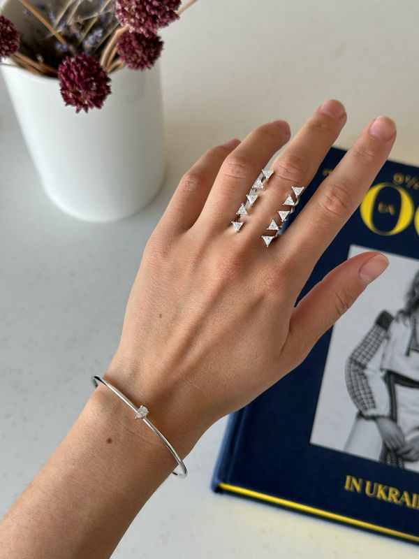 SPIDER RING