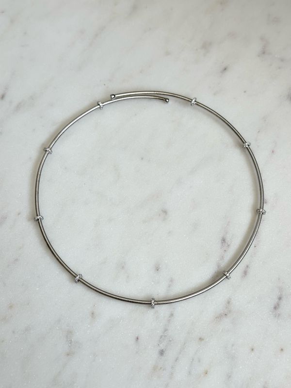 REFLECTION NECKLACE