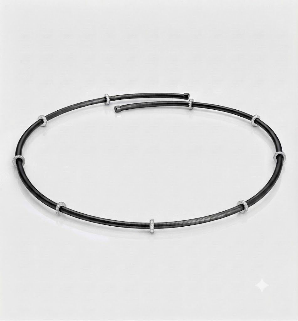 REFLECTION NECKLACE