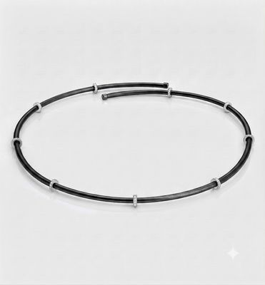 REFLECTION NECKLACE