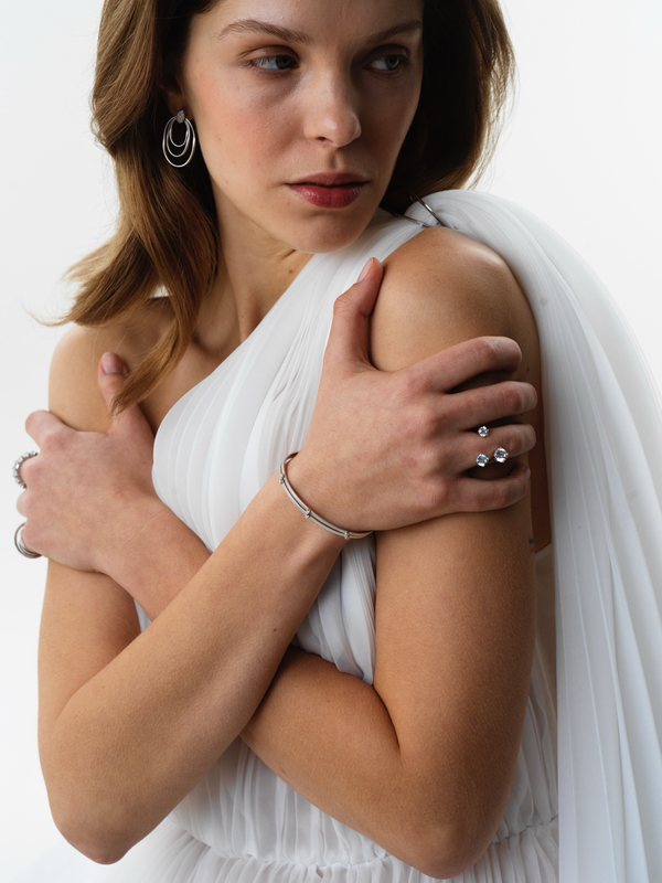 ELEGANCE RING