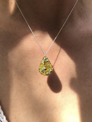 Lichen Drop Necklace