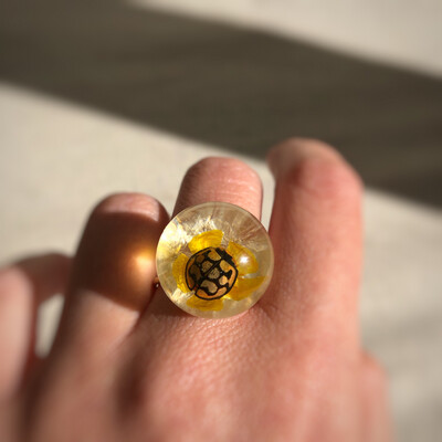 Ladybird Buttercup Globe Ring | Size 9