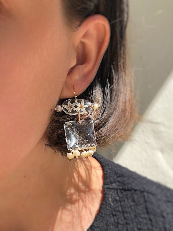 Dandelion &amp; Daisy, Pearl Dangles