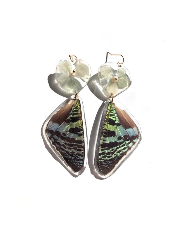 Green Sunset Moth &amp; Hydrangea Dangles