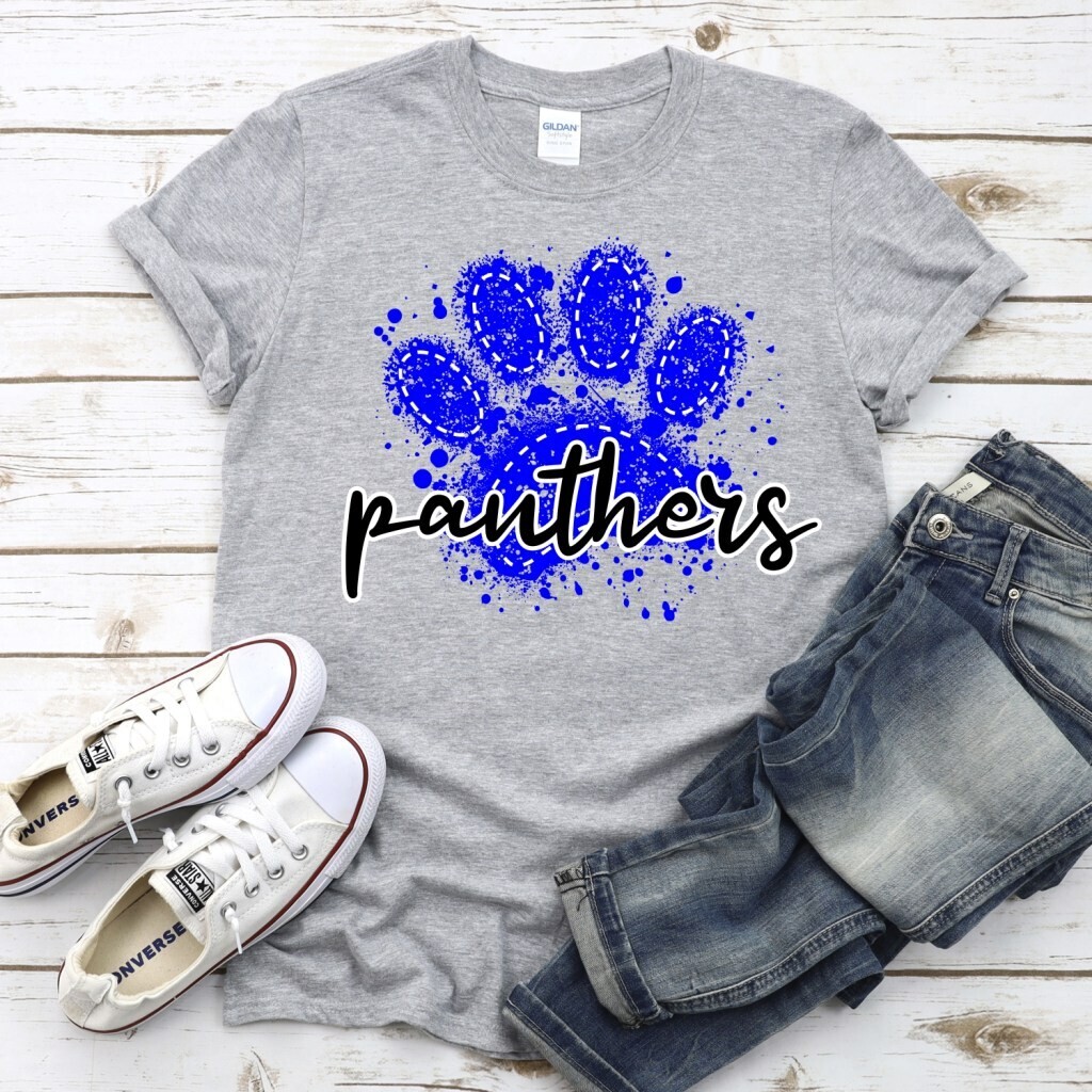 Panthers messy paw