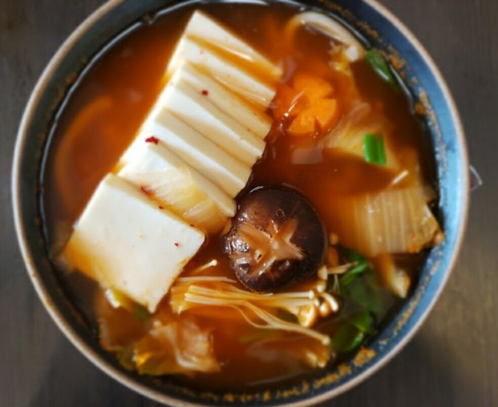Kimchi Udon with Tofu