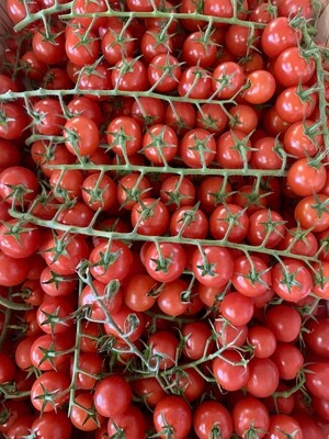 Tomate cerise grappe (le kg)