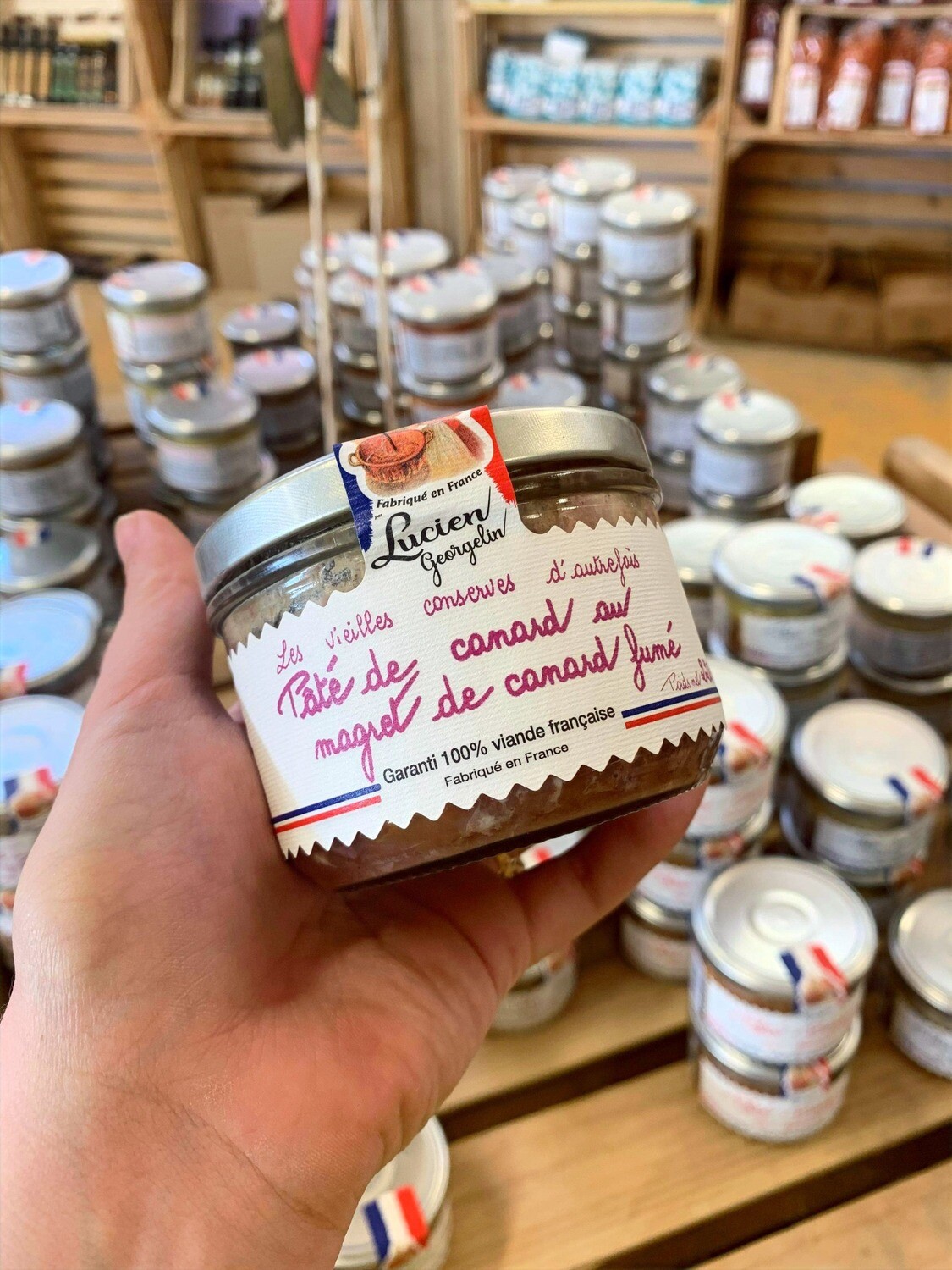 Pâté de canard au magret de canard fumé (220g) Pâté de canard au magret de canard fumé (220g)