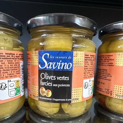 Olives farcies aux poivrons