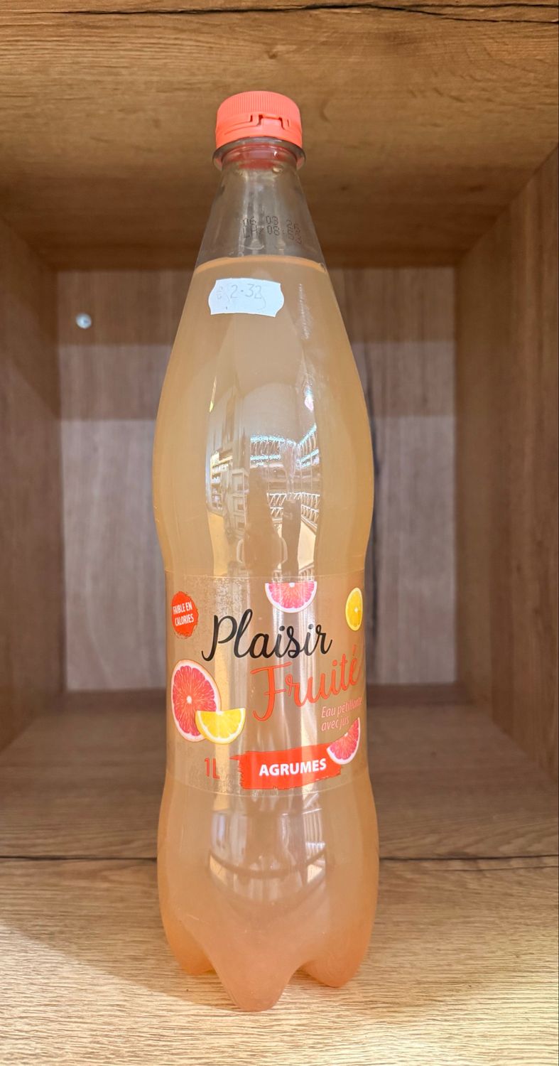 Eau pétillante agrumes